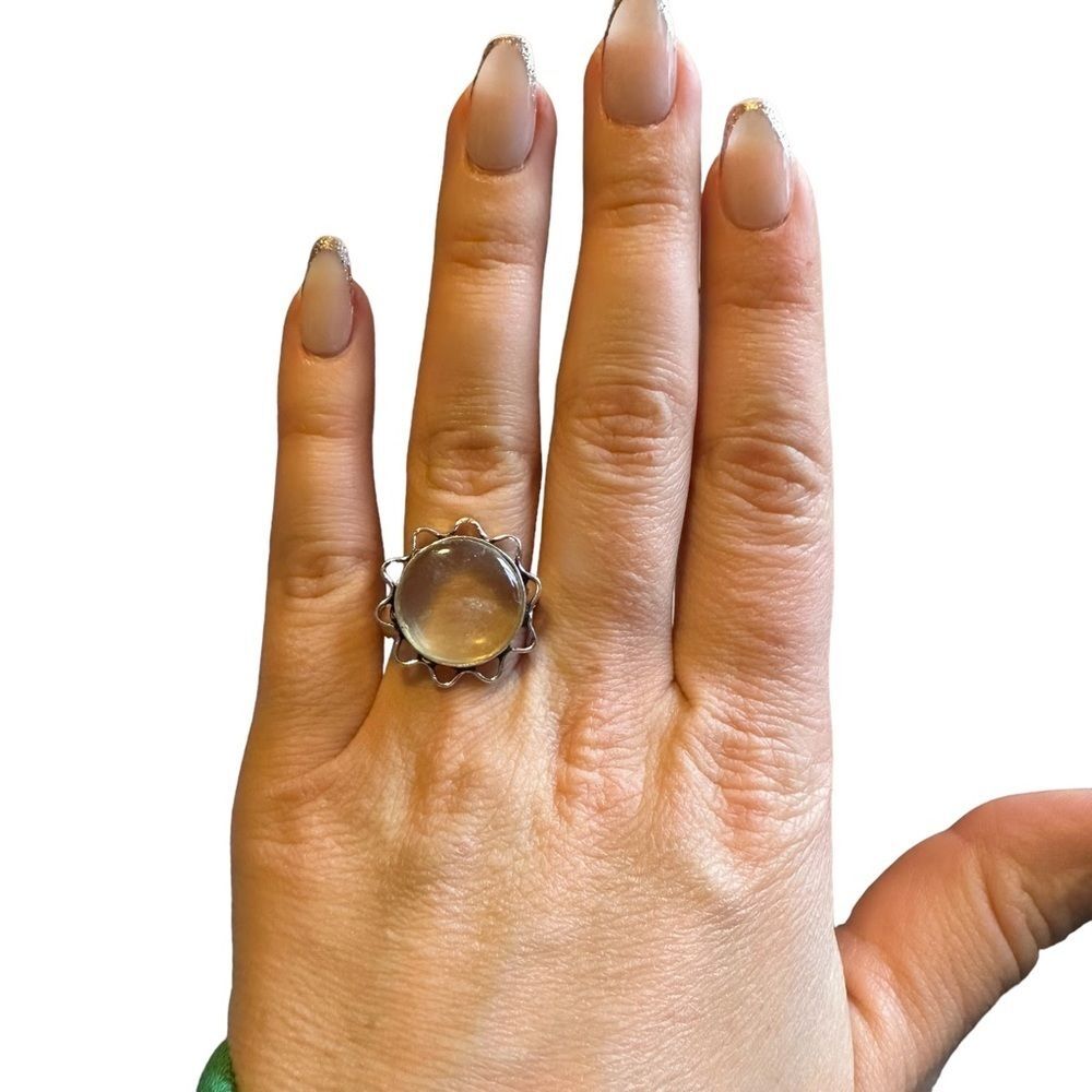Clear quartz gemstone ring with sun sterling setting Size 9 - Picture 2 of 8